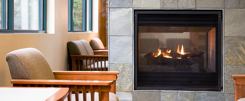 Smoky Effect Electric Fireplace Logs in Val dOr, Quebec